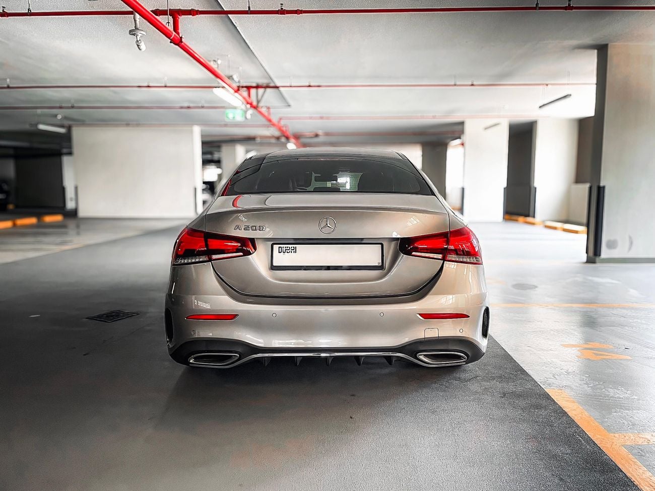مرسيدس بنز A 200 AMG