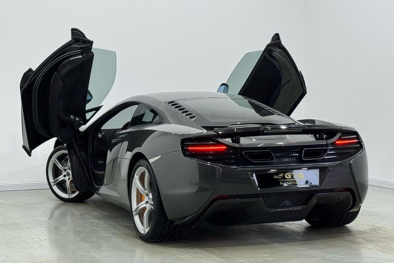 McLaren 650S 2015 McLaren 650s, Full Service History, Carbon Fiber Package, Low Kms, GCC