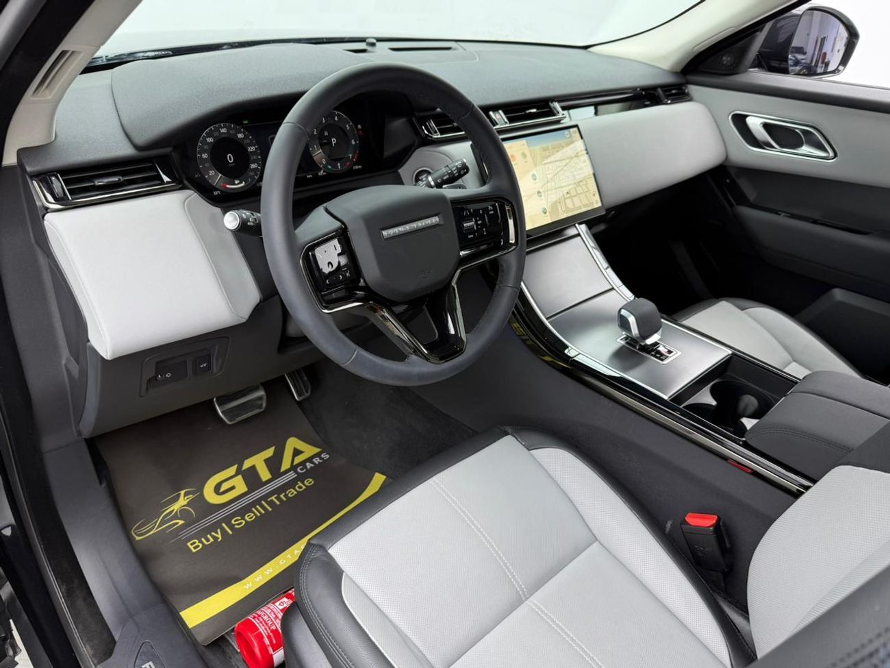 Land Rover Range Rover Velar Dynamic SE P250 2.0L 2025 Range Rover Velar P250 Dynamic SE, 2029 RR Warranty + Service Pack, Very L