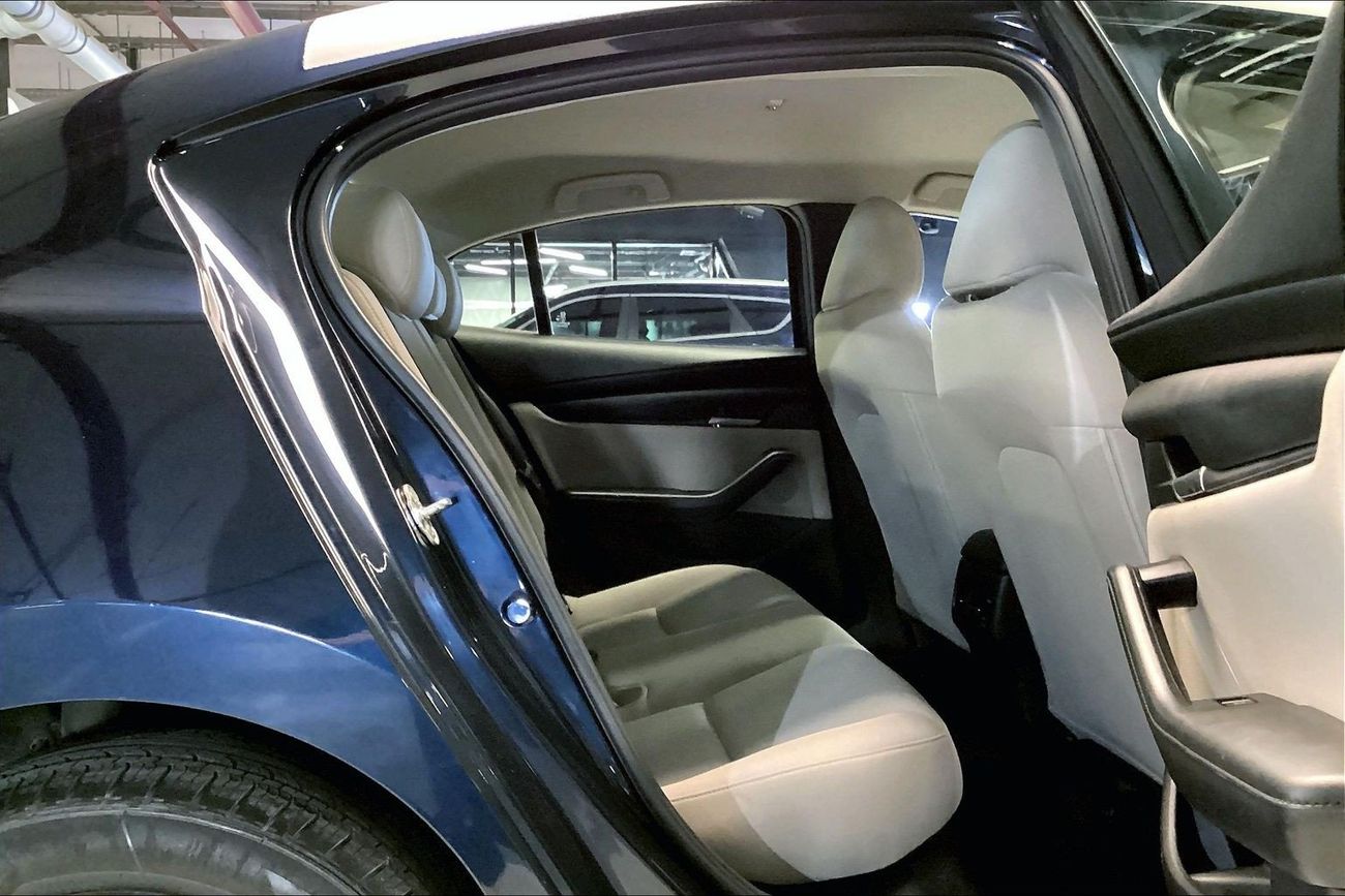 مازدا 3 Select | شامل الضمان | 0 ﺪﻔﻋﺓ ﺃﻮﻟﻯ