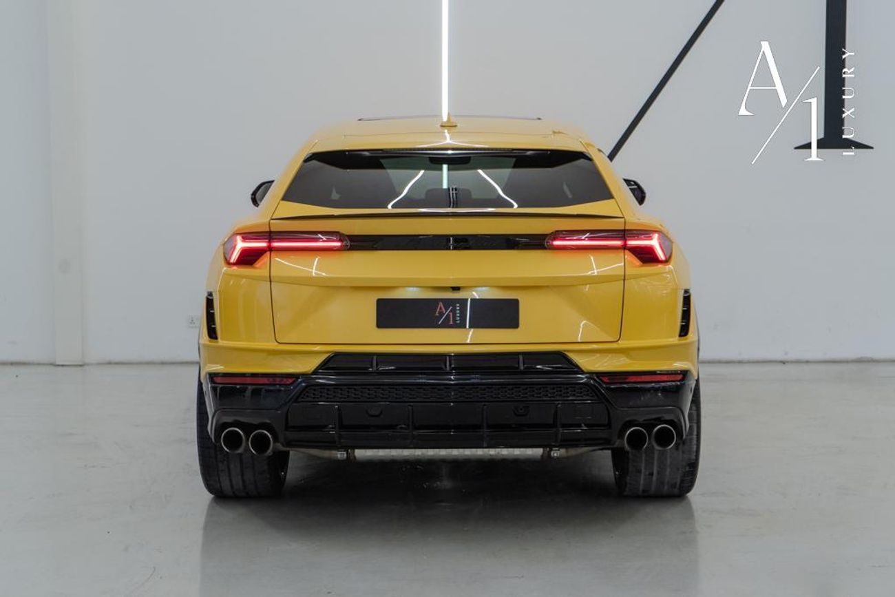 Lamborghini Urus S 4.0T V8 2023 Lamborghini Urus S, 2028 Warranty + Service Package, Fully Loaded, Very Low Kms
