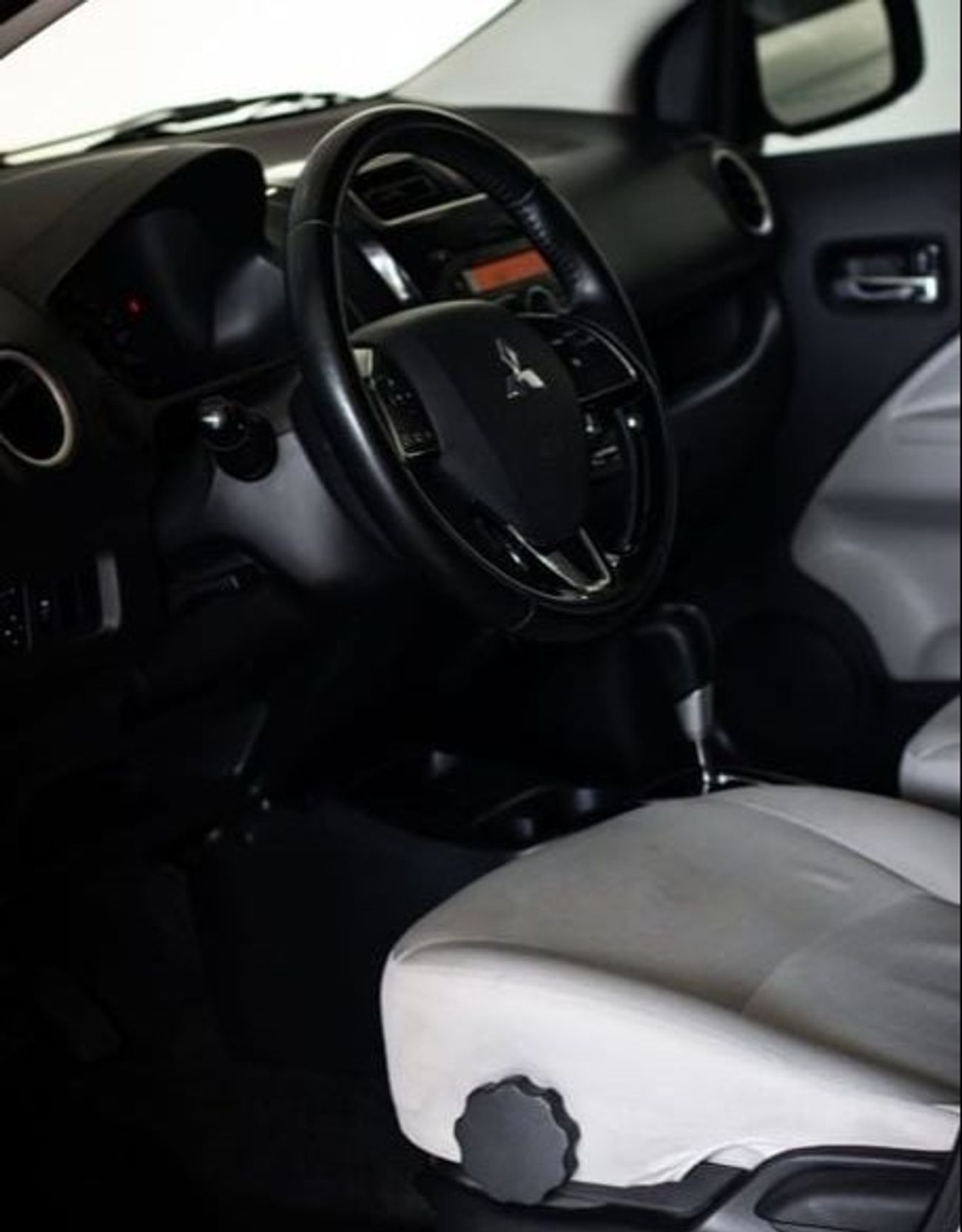 ميتسوبيشي اتراج GLX Highline 1.2L