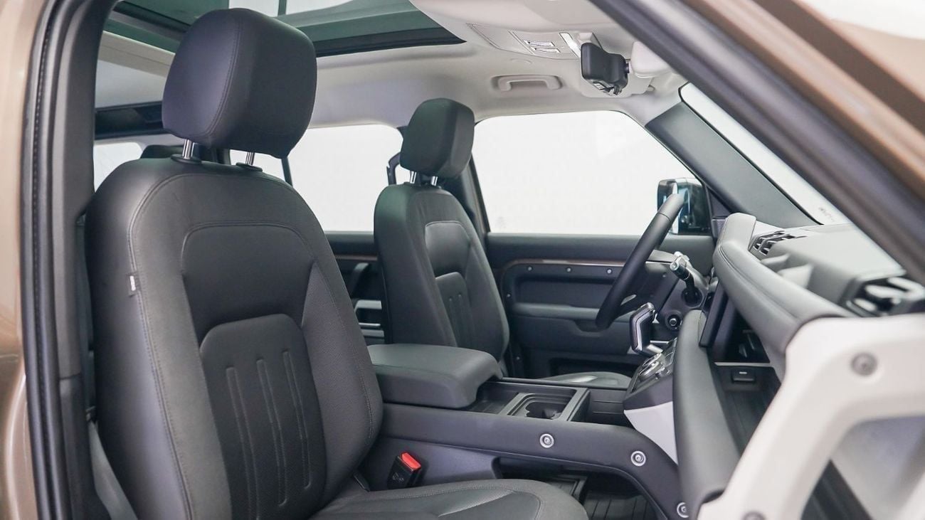 Land Rover Defender P400 110 First Edition 3.0L (7 Seater) UAE's Very Best Example | 2 Years Free Servicing | AED 3,980
