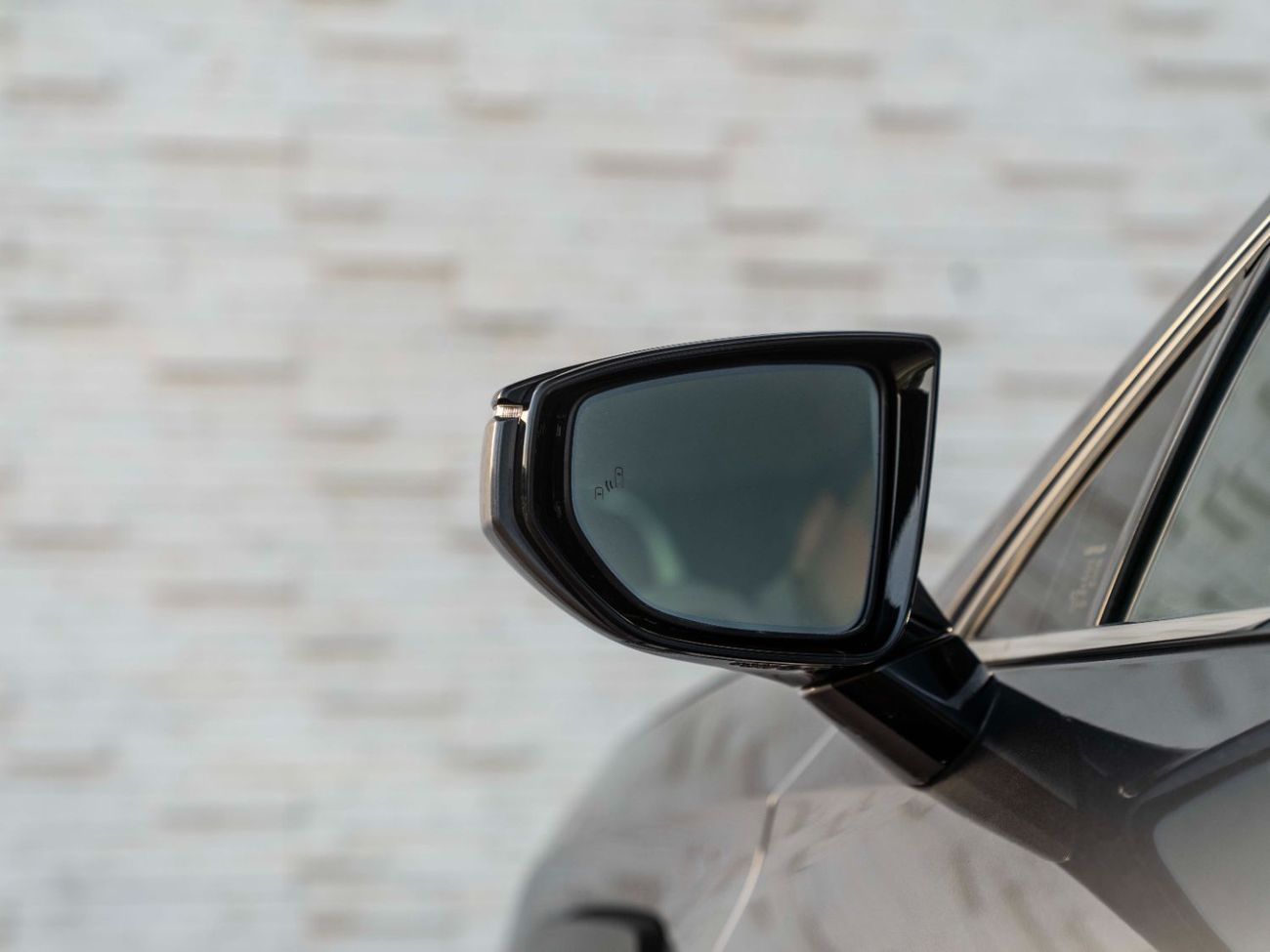 لكزس UX 250h UX250H HYBRID