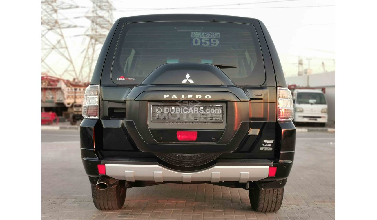 Mitsubishi Pajero 3.5L PETROL, 17" ALLOY RIMS, KEY START, XENON HEADLIGHTS (LOT # 788)