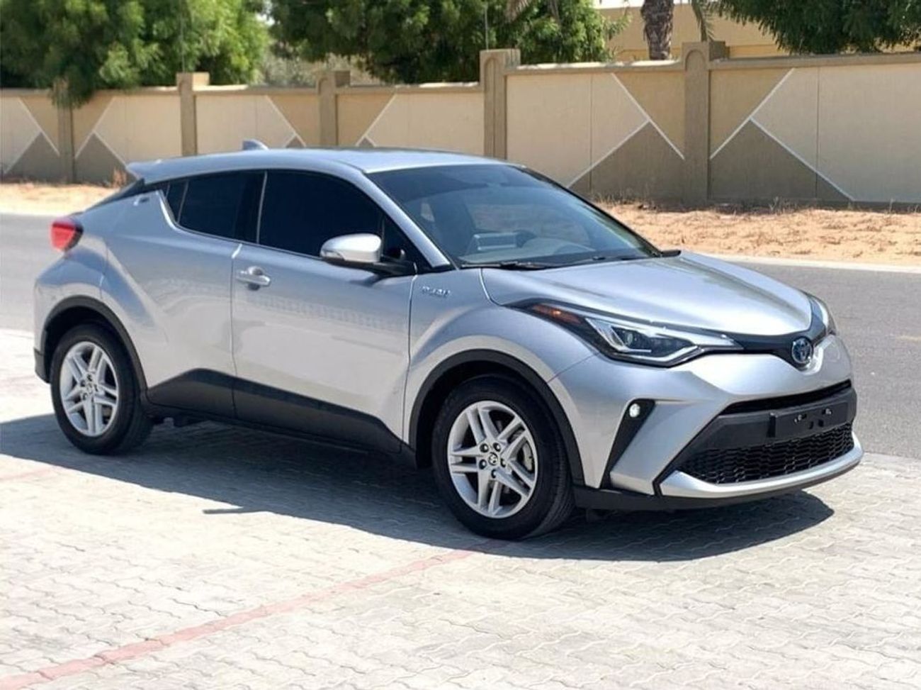 Toyota CHR Toyota C-HR Hybrid ,2022 (1.8L) GCC Specs Full Option