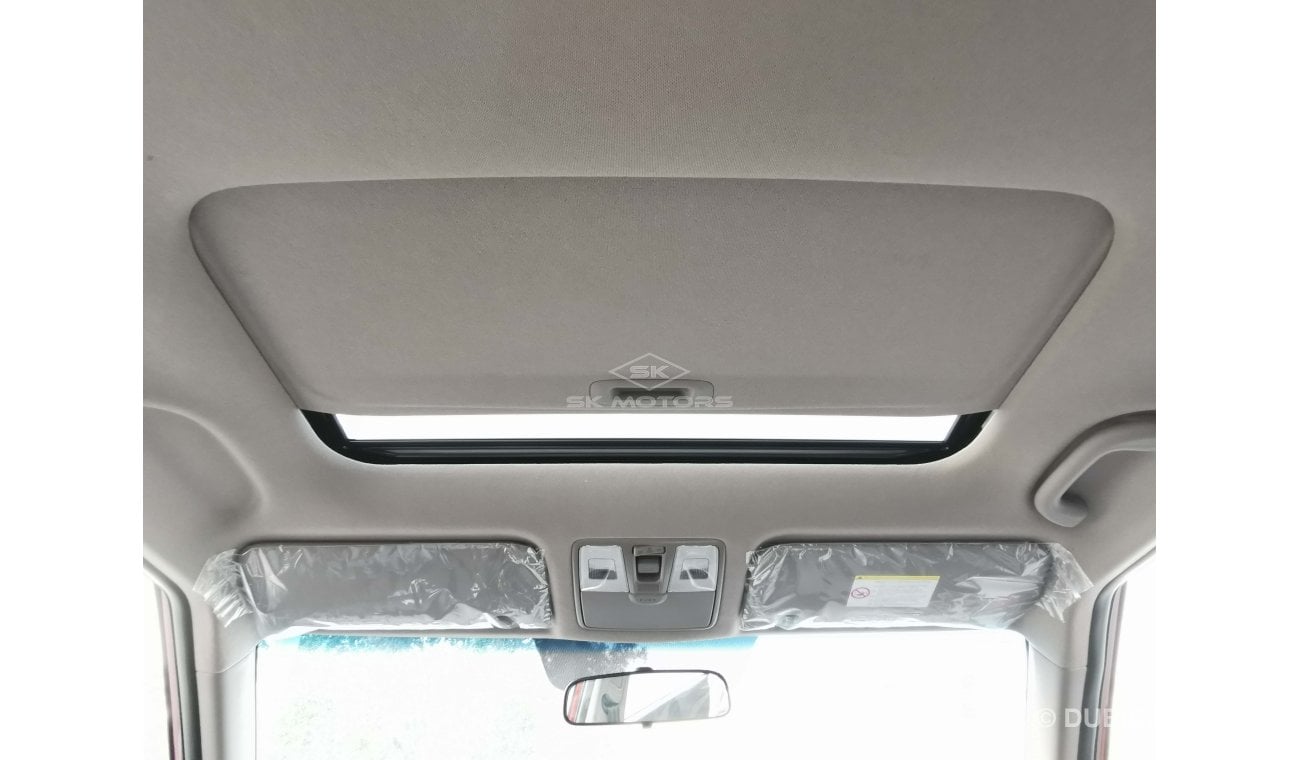 هيونداي كريتا 1.6L, 17" Rims, Front and Rear A/C, DVD, Rear Camera, Sunroof, Fabric Seat, Fog Lights (CODE # HC04)