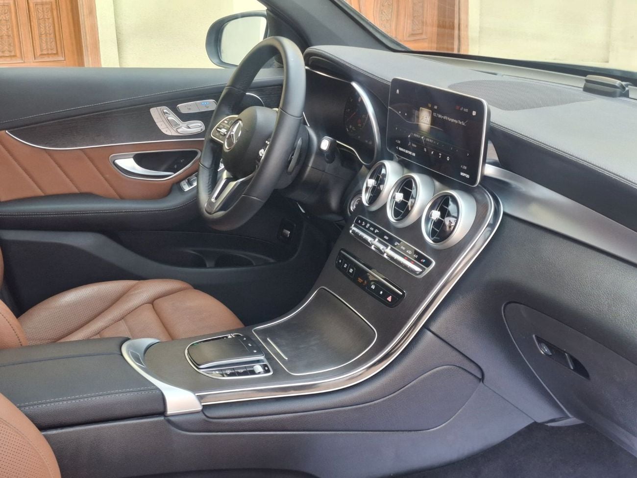 Mercedes Benz GLC 300 AMG