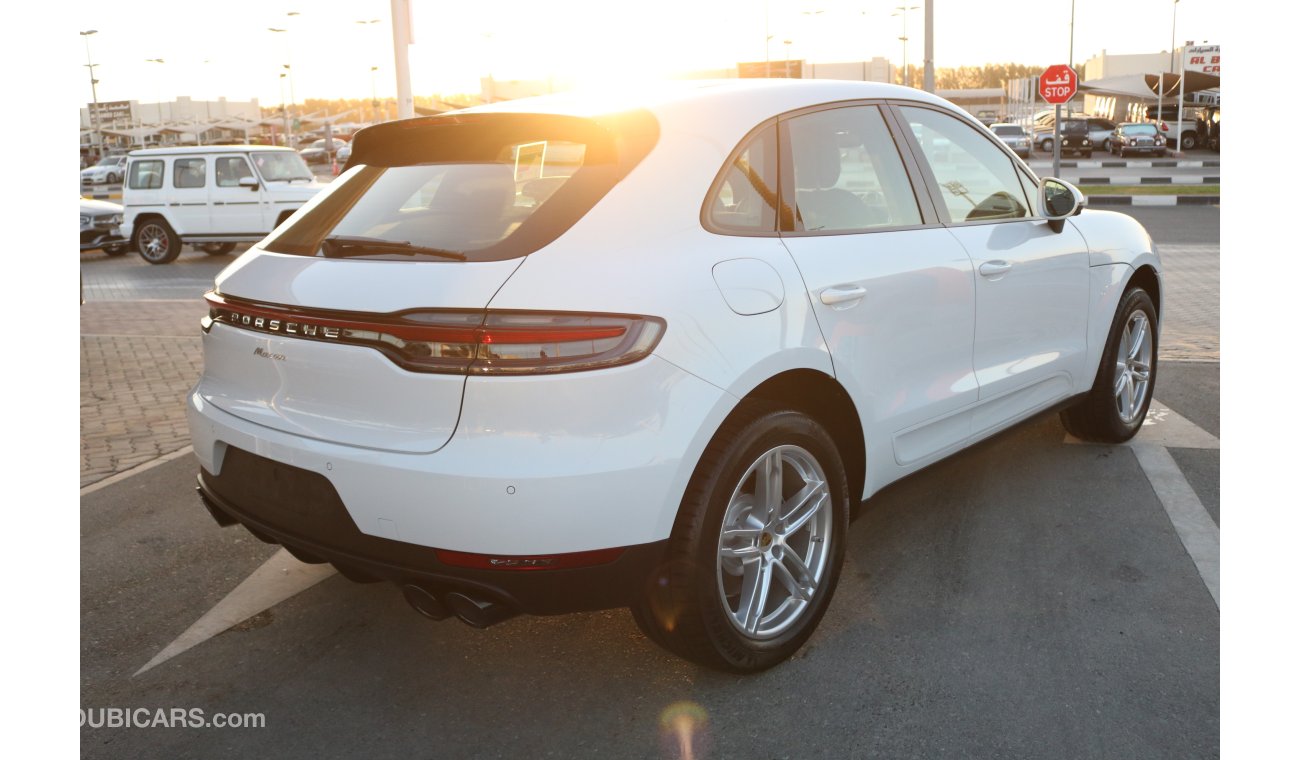 Porsche Macan FULL  OPTION 2.0L SUV AWD WITH GCC SPECS AND WARRANTY - EXPORT ONLY