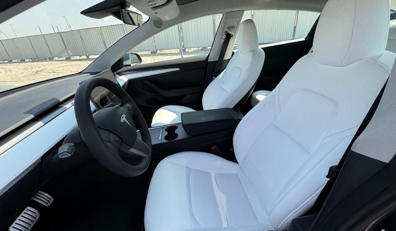 تسلا موديل 3