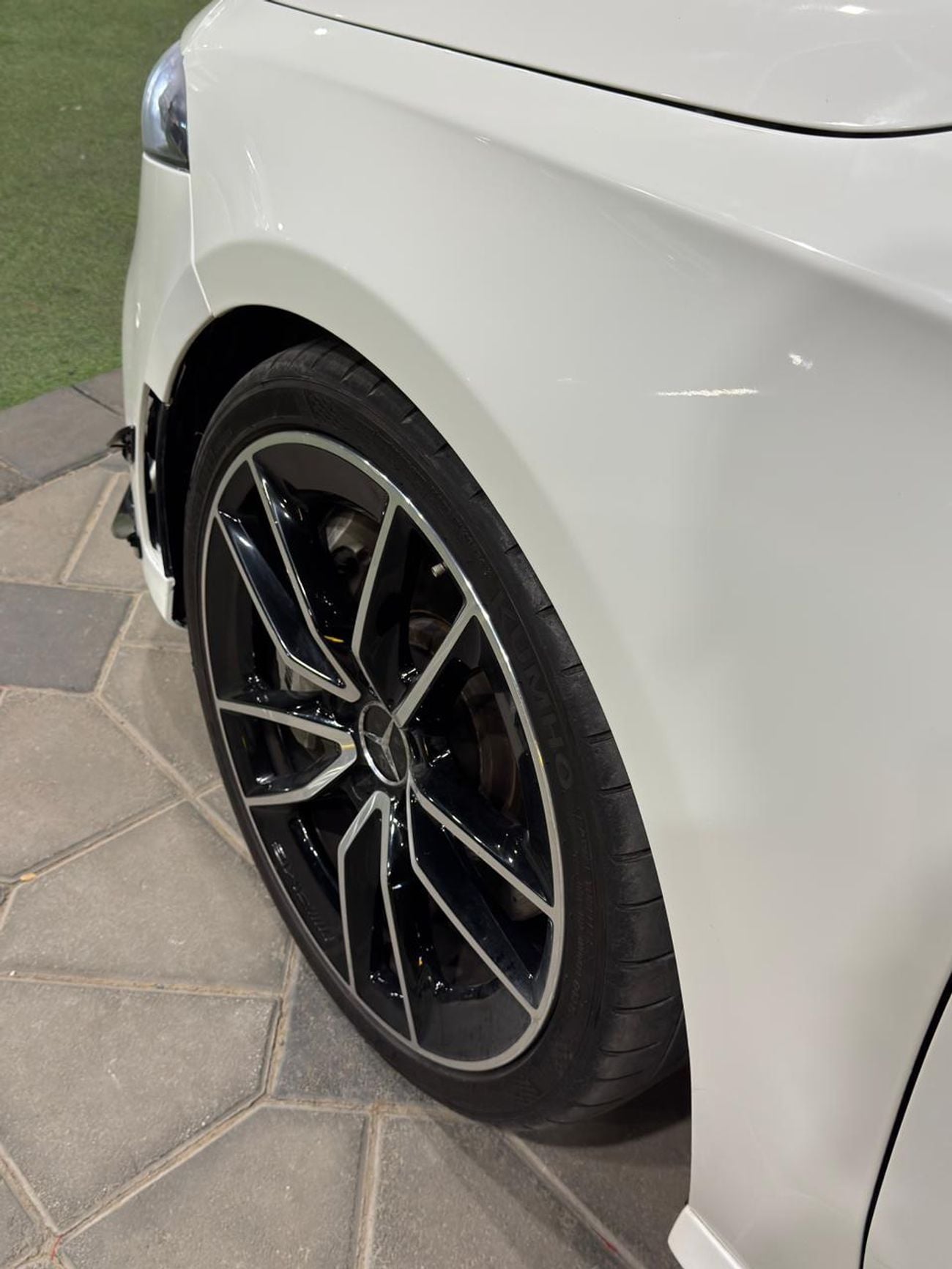 Mercedes Benz A35 AMG