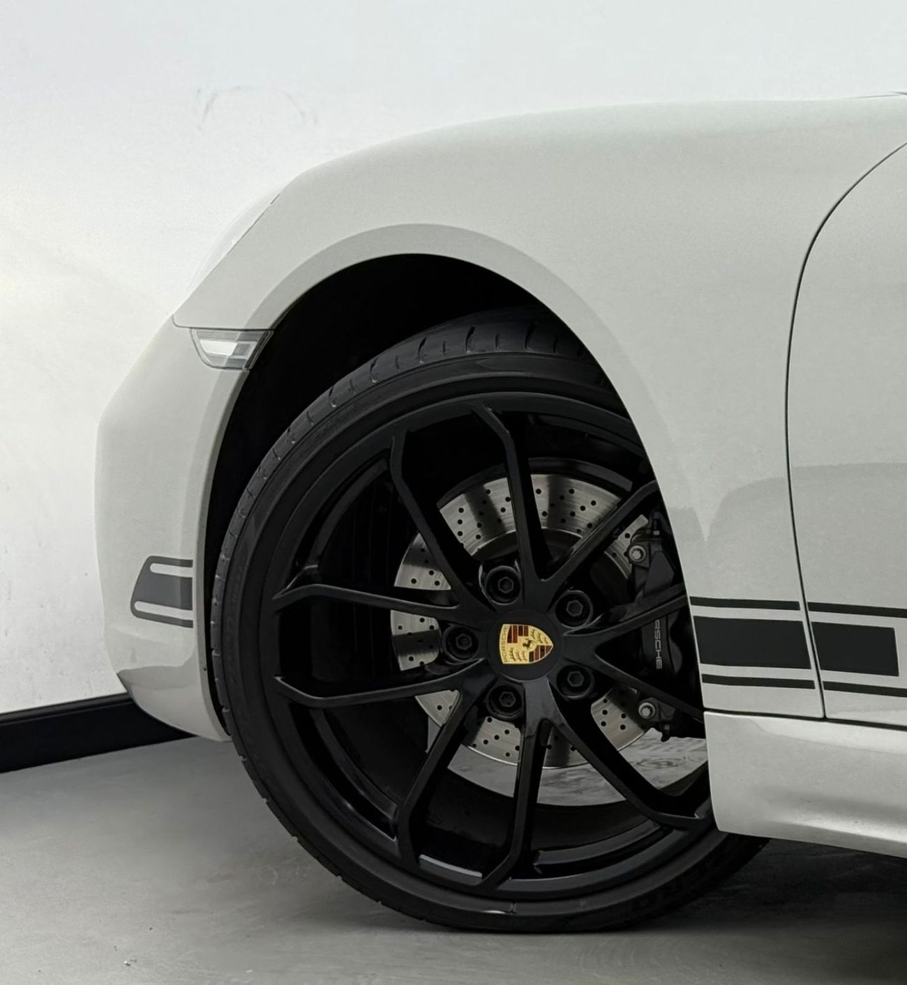 بورش كايمان 718 2024 Porsche 718 Cayman Style Edition, Aug 2026 Porsche Warranty, Porsche Full Service History, GCC