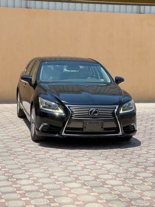 Lexus LS460 short