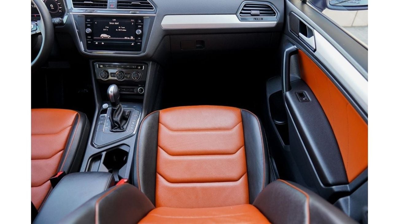 Volkswagen Tiguan Volkswagen Tiguan R-Line 2020 GCC under Warranty with Flexible Down-Payment/ Flood Free.