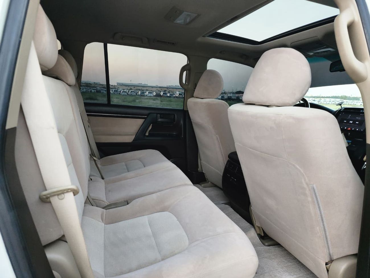 Toyota Land Cruiser GXR V6