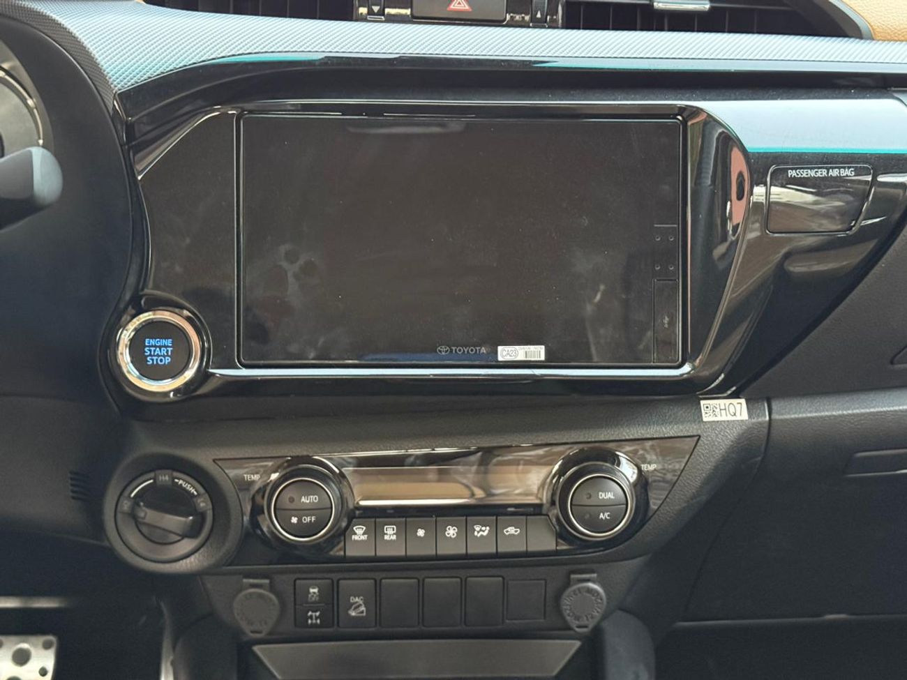 Toyota Hilux 2.8L Special Edition A/T