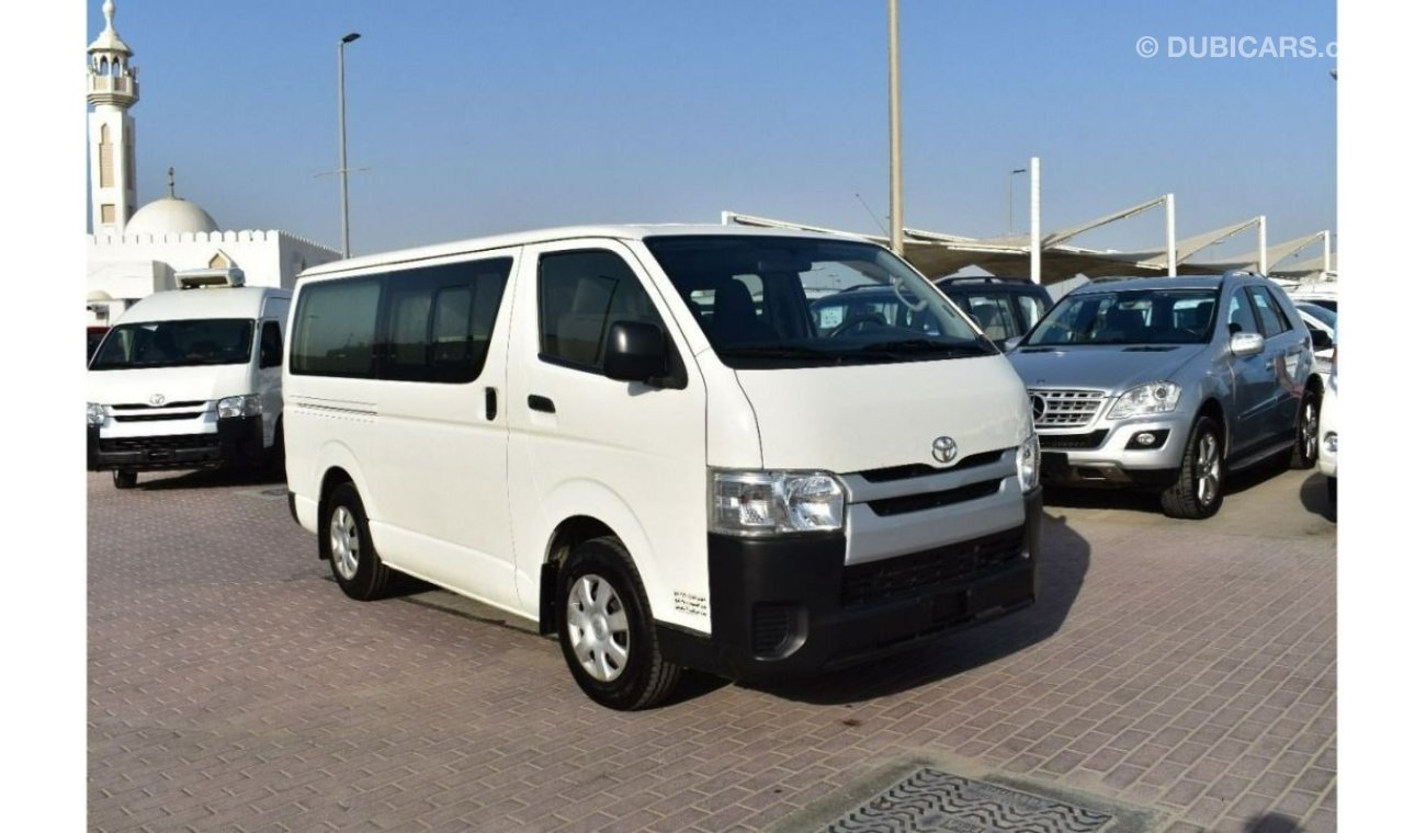 Toyota Hiace 2015 | TOYOTA HIACE 2.7L | 6-STR- GLASS VAN STD ROOF | 5-DOORS | GCC | VERY WELL-MAINTAINED | SPECTA