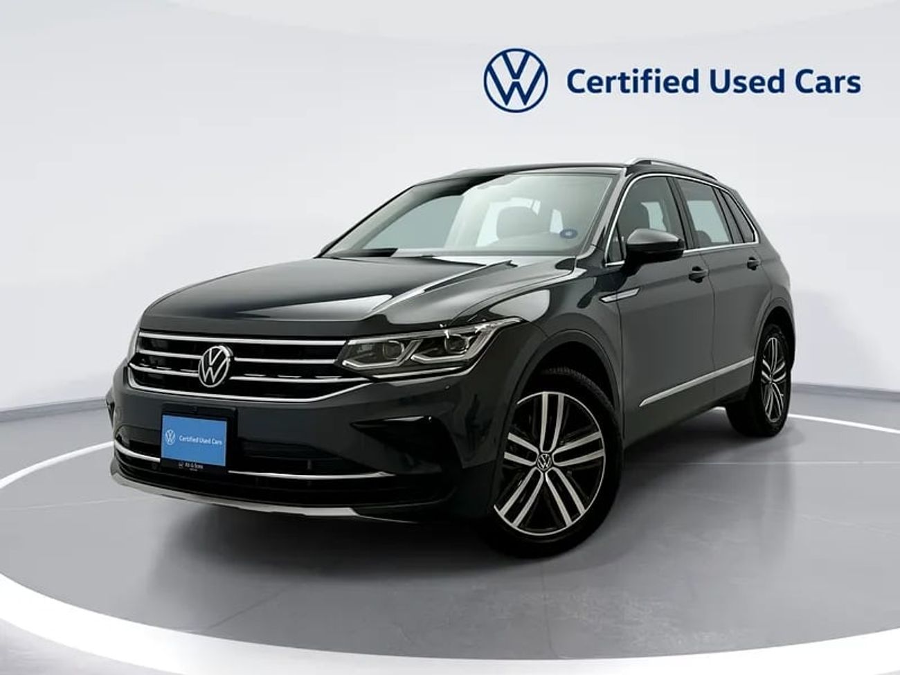 Volkswagen Tiguan 2.0 TSI Elegance Elegance (Ref#43379) / WAS 139,900 AED - NOW 127,900 AED