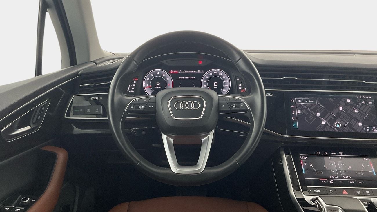 أودي Q7 55 TFSI quattro S-Line | upto AED 20,000 Ramadan Discount | شامل الضمان | 0 ﺪﻔﻋﺓ ﺃﻮﻟﻯ