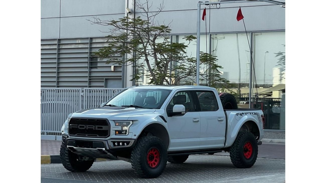 فورد إف-150 رابتور SVT رابتر لاكجري