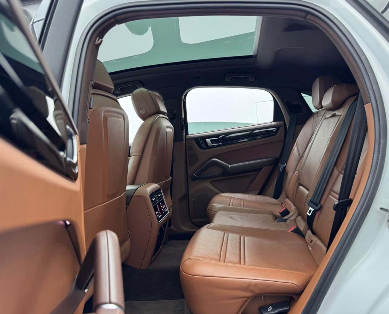 بورش كايان S 2.9L (440 HP) 2022 Porsche Cayenne S Coupe, 2026 Porsche Warranty, Porsche Service History, GCC