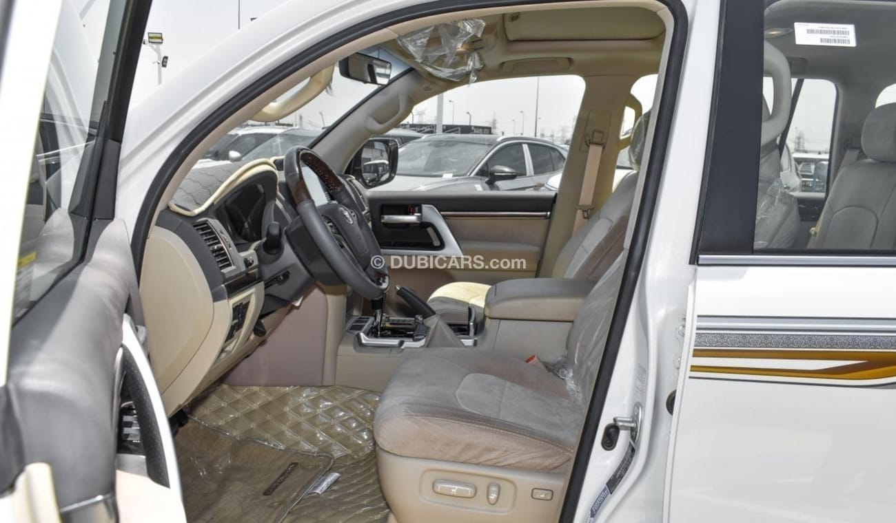 Toyota Land Cruiser TOYOTA LAND CRUISER VXR | 5.7L V8 | 2020 | GCC