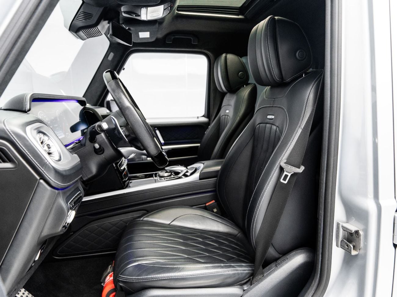 مرسيدس بنز G 63 AMG 4MATIC SUV 2023 Mercedes AMG G63 4.0L TC V8, AWD, 585bhp, 8 Speed Automatic