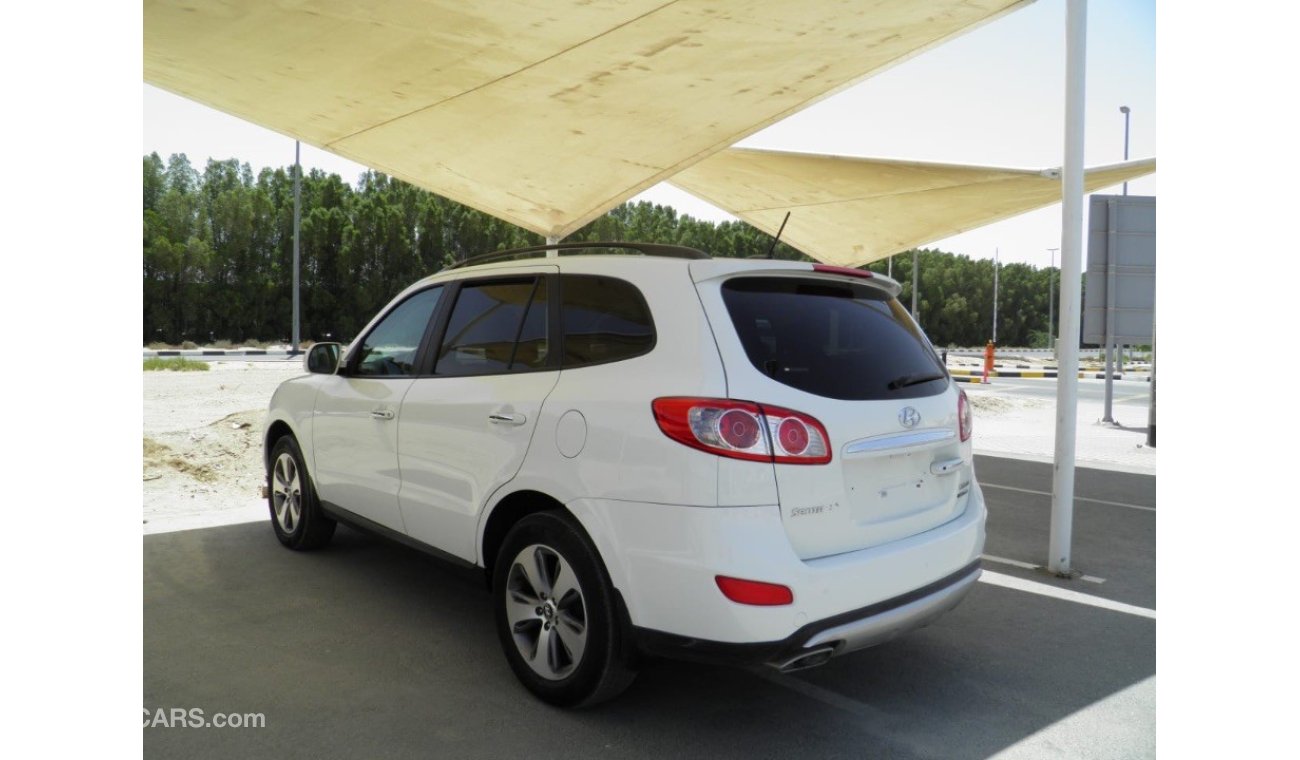 Hyundai Santa Fe 2012 ref #532