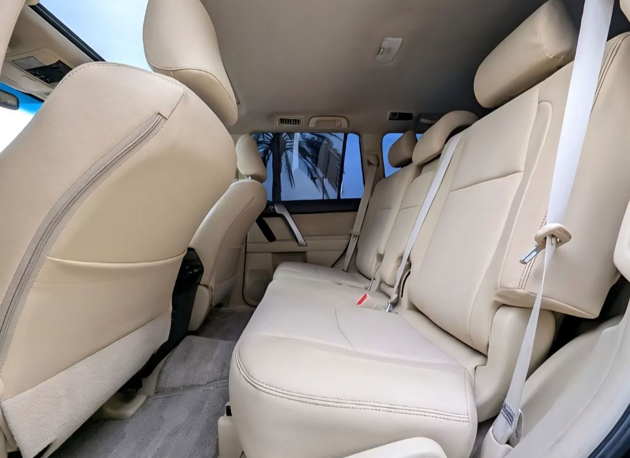 تويوتا برادو TXL 4.0L (7 Seater)