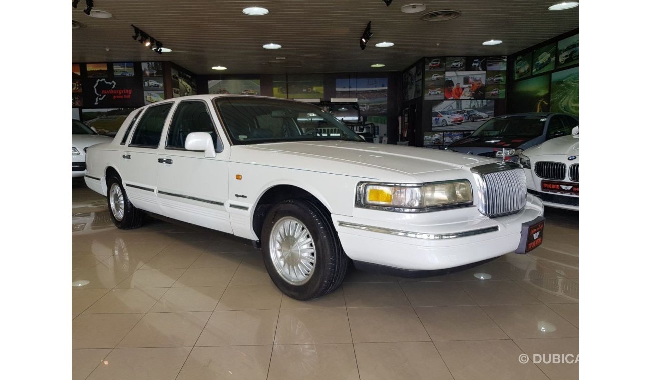 Lincoln Town Car