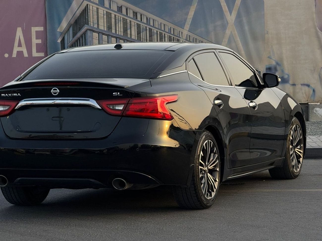 Nissan Maxima SV 3.5L perfect inside & outside