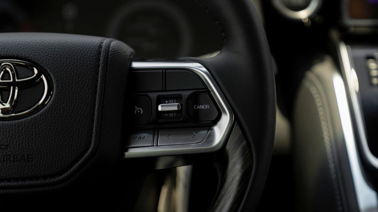 Toyota Land Cruiser Land cruiser VXR 3.3L Diesel