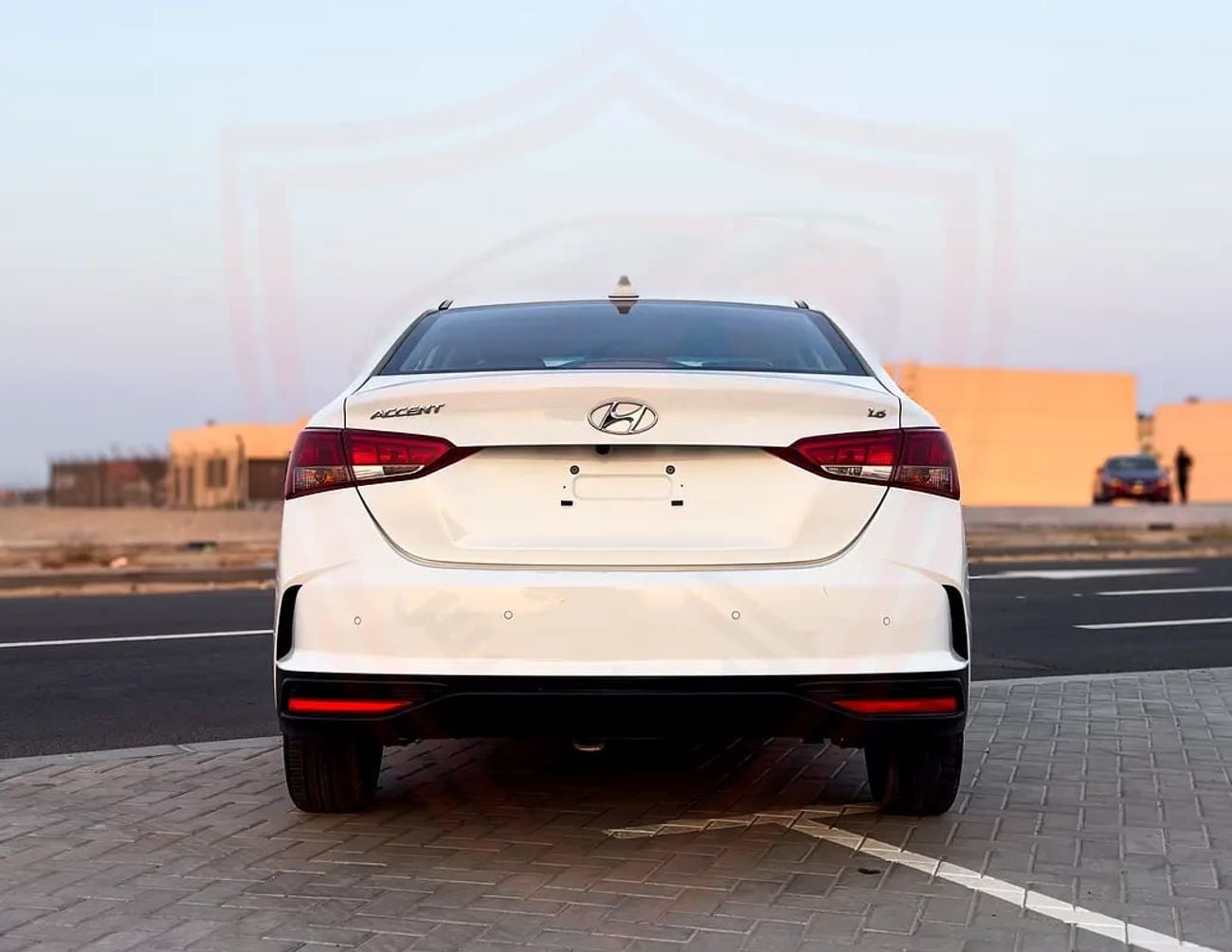 Hyundai Accent GL 1.6 L | | GCC | Accident-Free | In Excellent Condition | 655 P.M