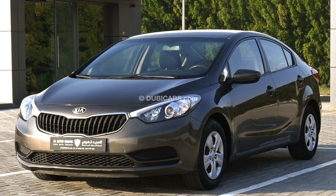 كيا سيراتو خليجي بحالة ممتازة بدون حوادث 1.6
