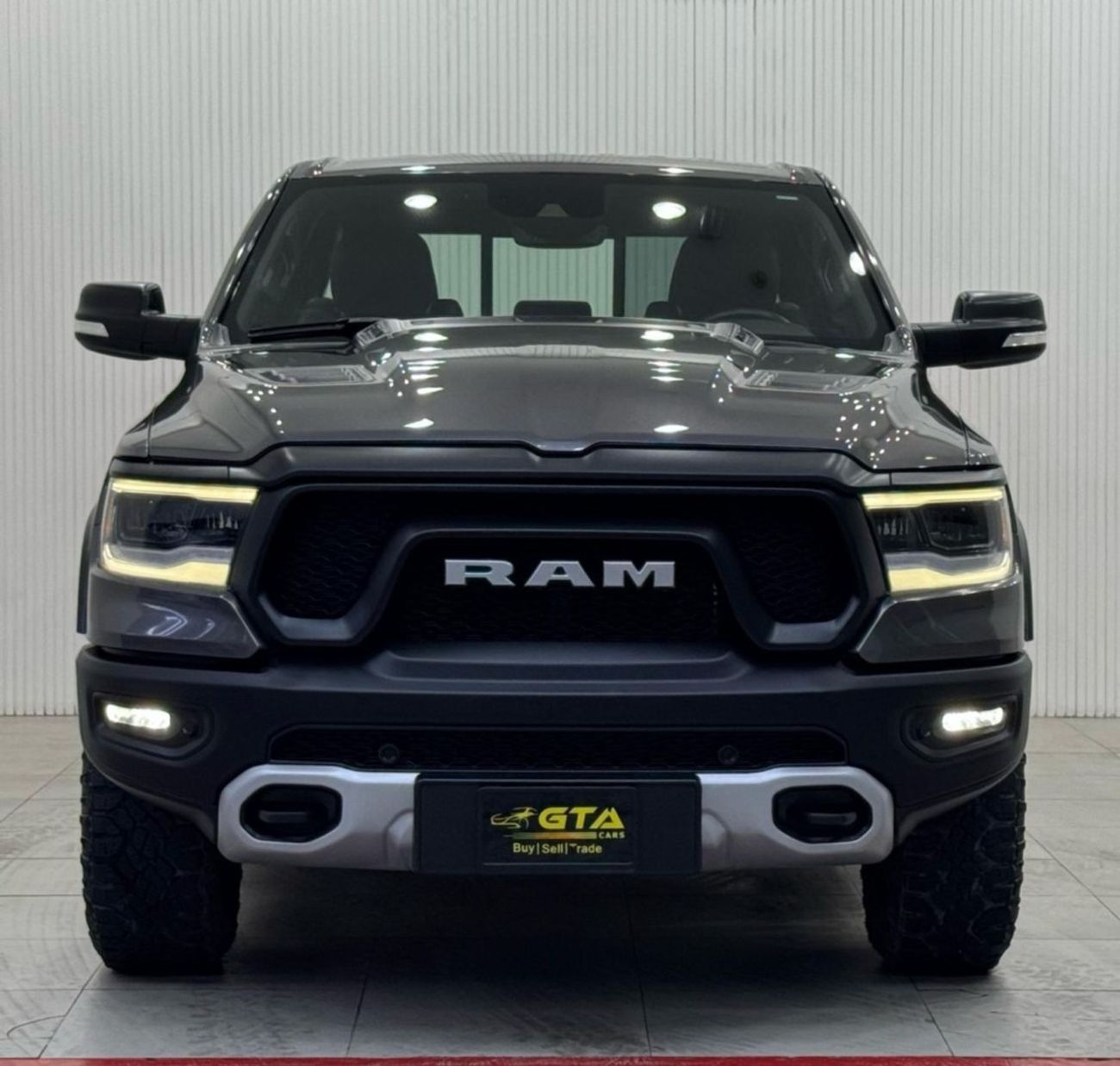 رام 1500 Rebel 5.7L Crew Cab Utility (5 Seater)