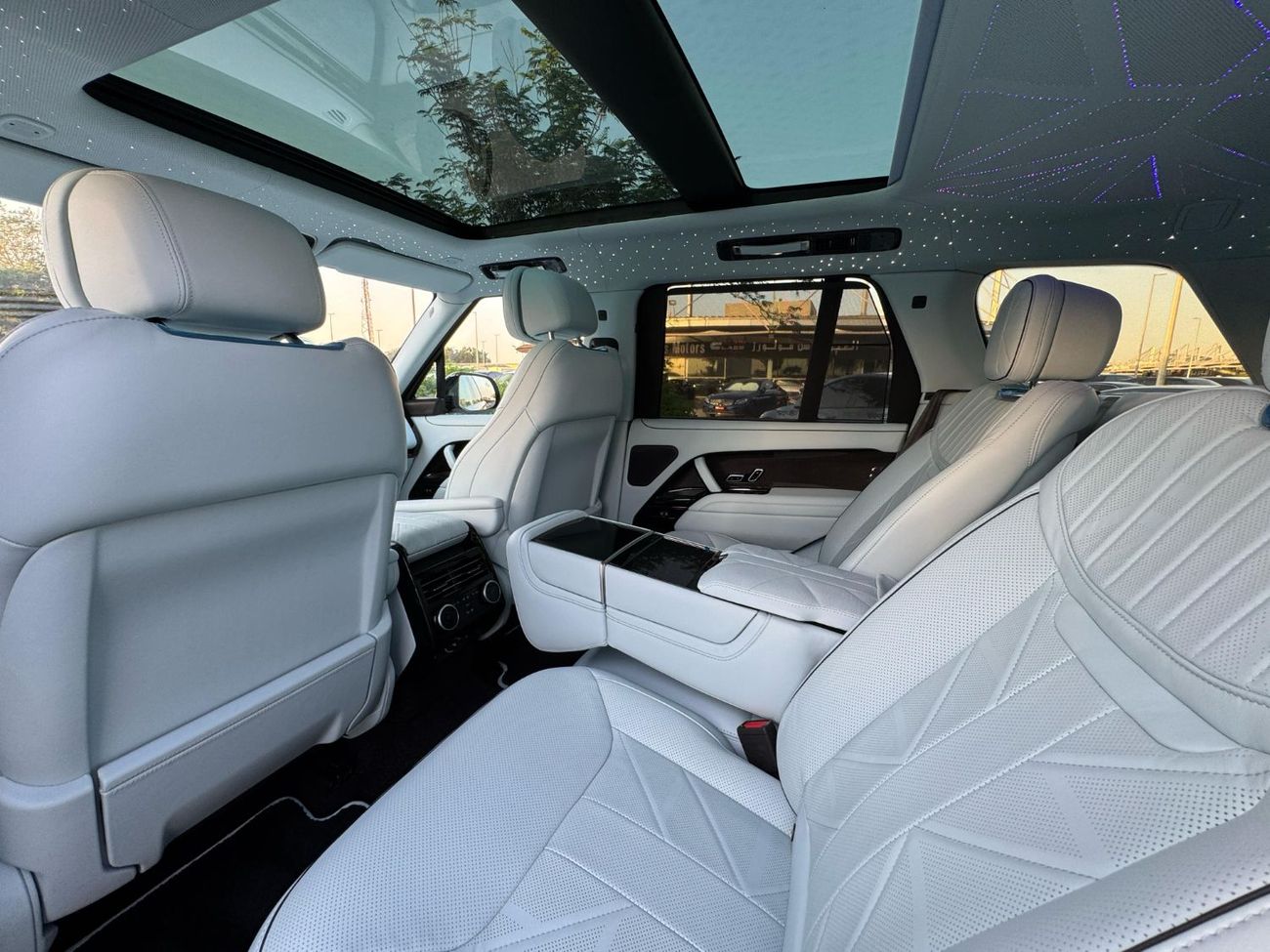 لاند روفر رينج روفر BRABUS BRAND NEW GERMAN SPEC