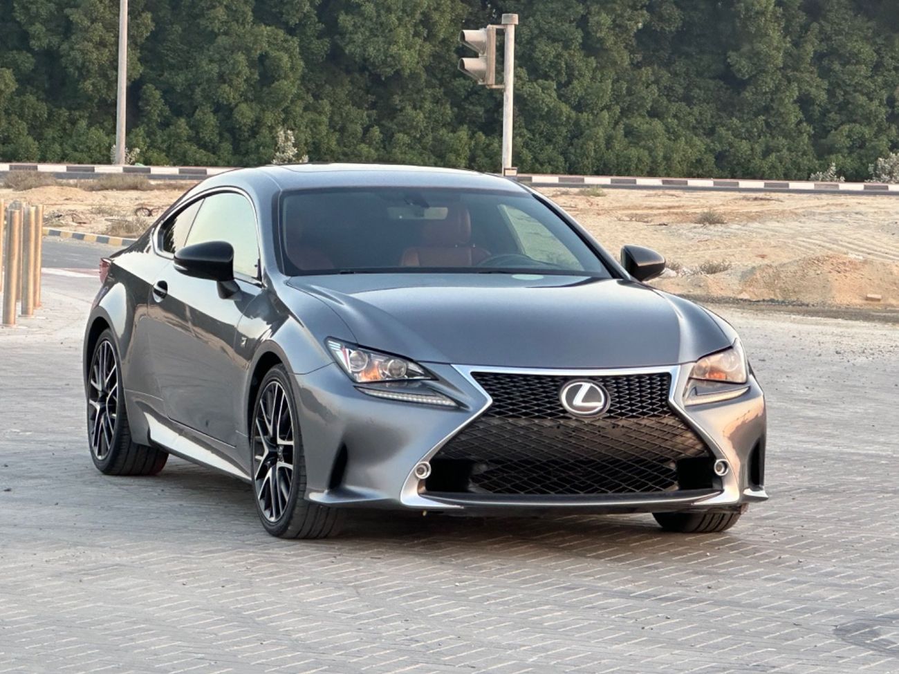 Lexus RC350 F-Sport 3.5L MODEL 2015 GCC CAR PERFECT CONDITION INSIDE AND OUTSIDE FULL OPTION SUN ROOF LEATHER SE