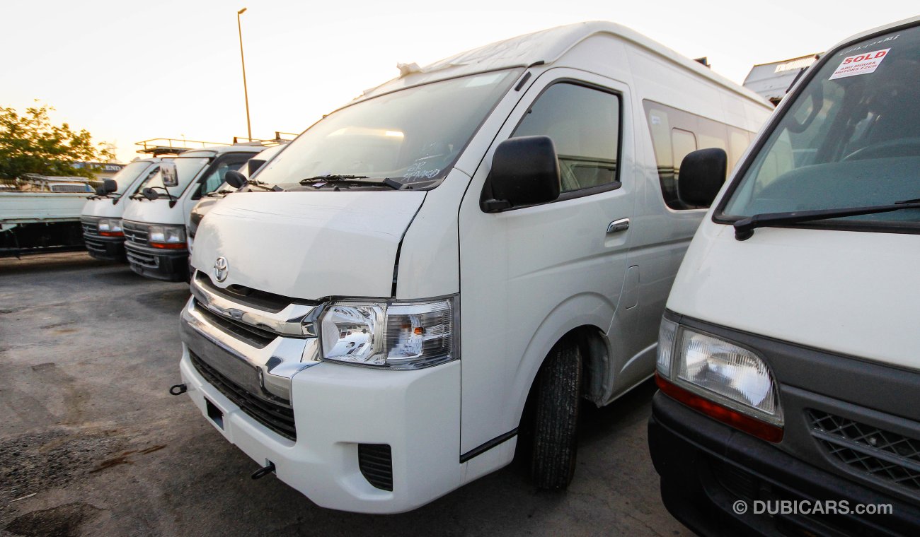 Toyota Hiace High Roof