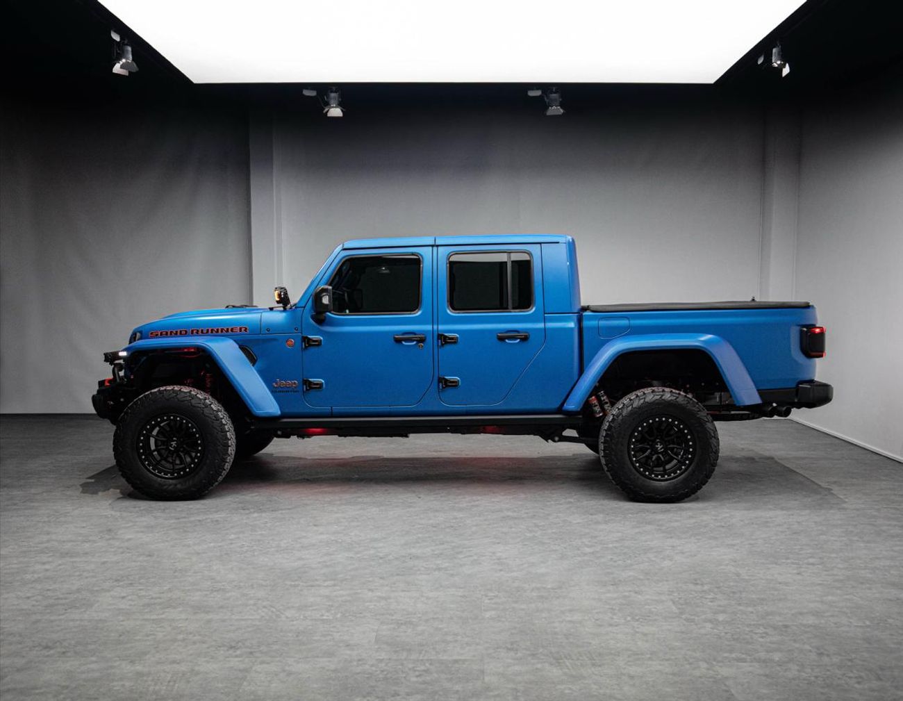 جيب جلادياتور Sand Runner 3.6L