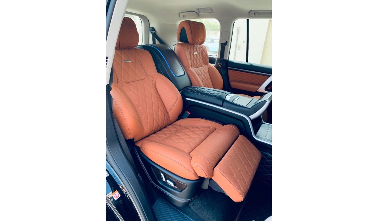Toyota Land Cruiser 4.5L DIESEL A/T EXECUTIVE LOUNGE FULL OPTION with LUXURY MBS AUTOBIOGRAPHY SEAT