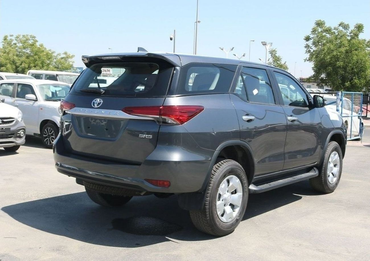 Toyota Fortuner Toyota Fortuner 2.7L PETROL 4X4 | AUTO REAR A/C | AUTO CLIMATE CONTROL | 2024