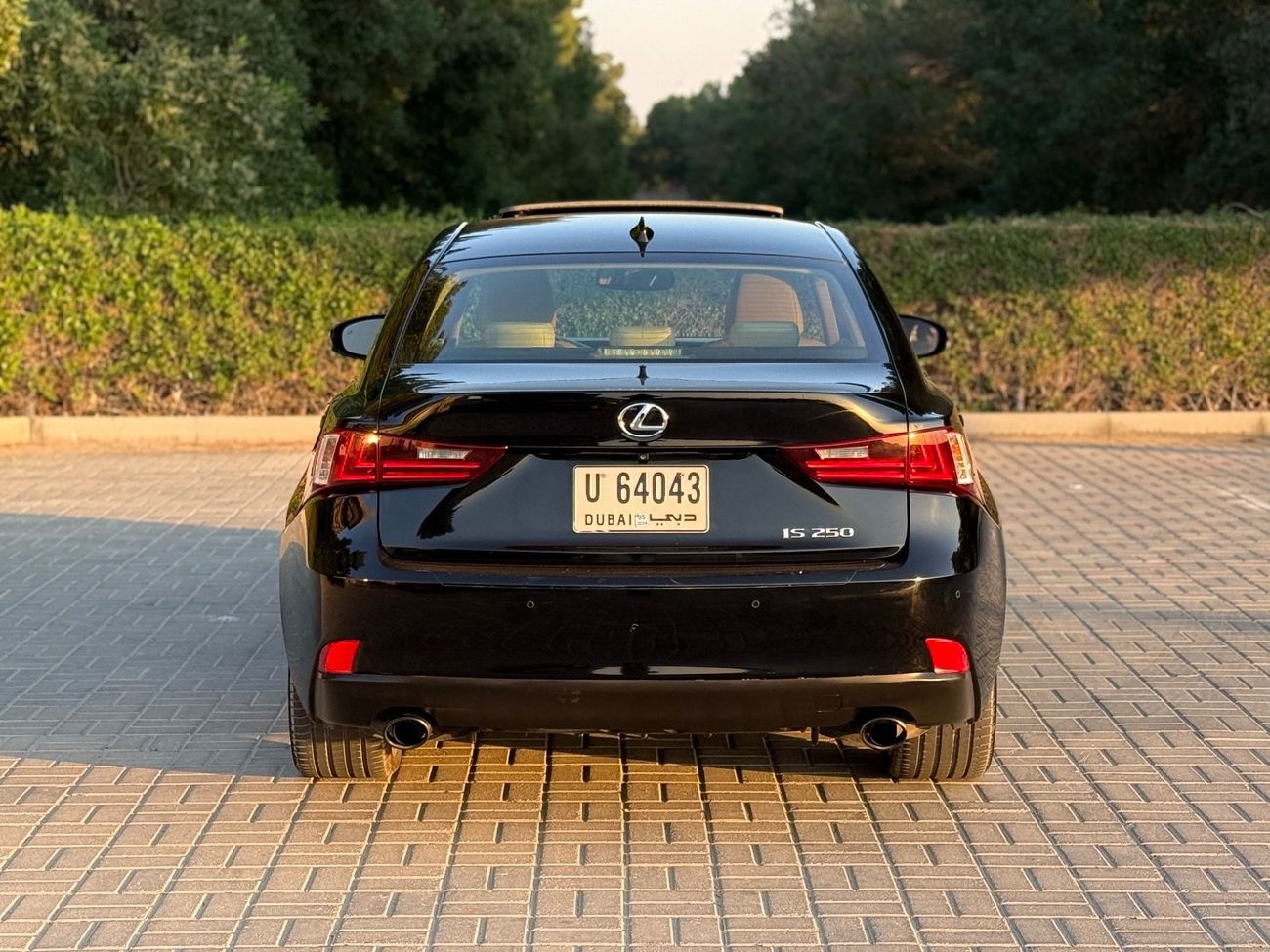 لكزس IS 250 Premier 2.5L