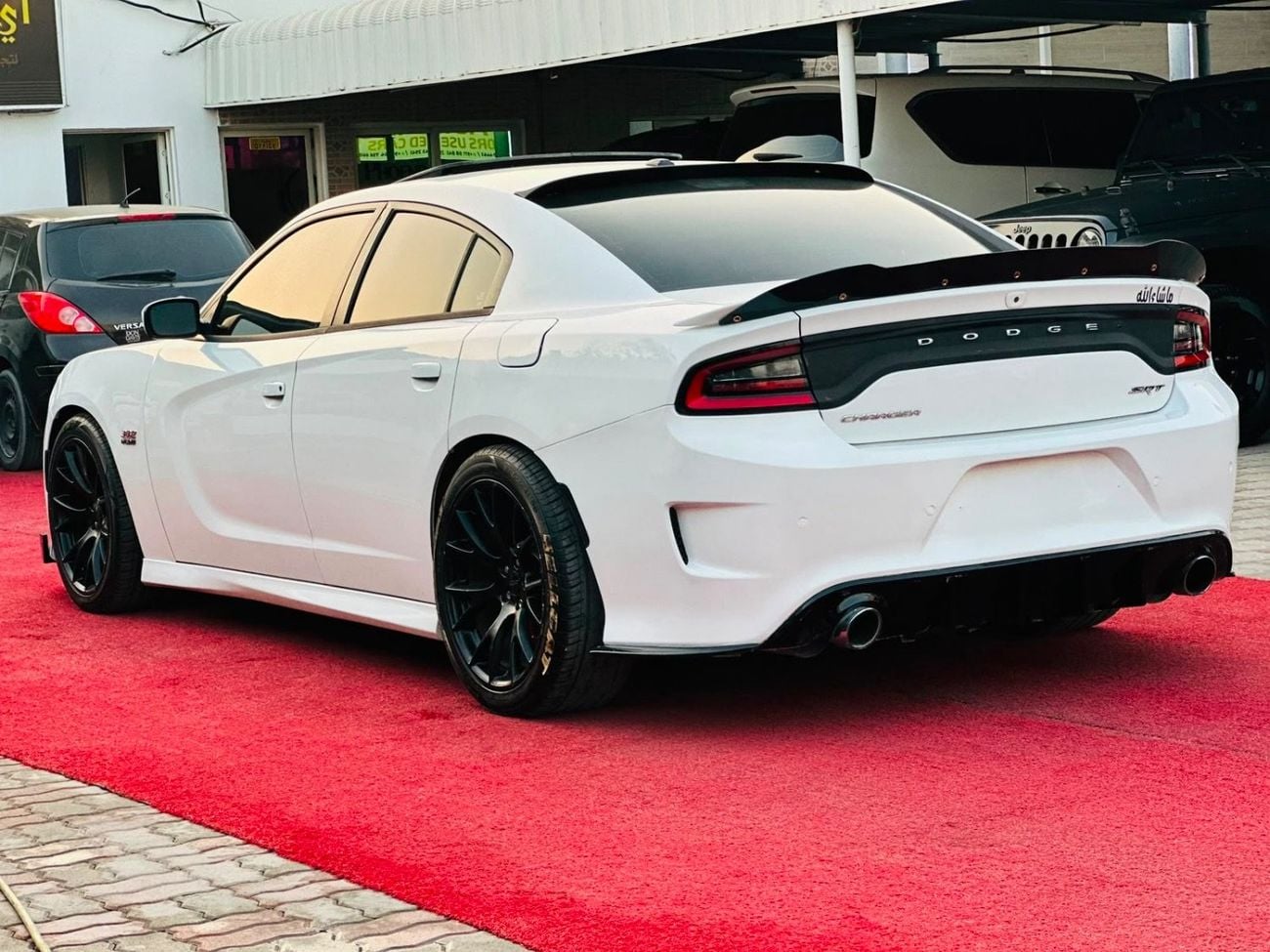 دودج تشارجر SRT8
