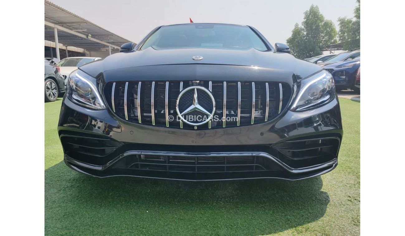 مرسيدس بنز C 300 سبورت Yas