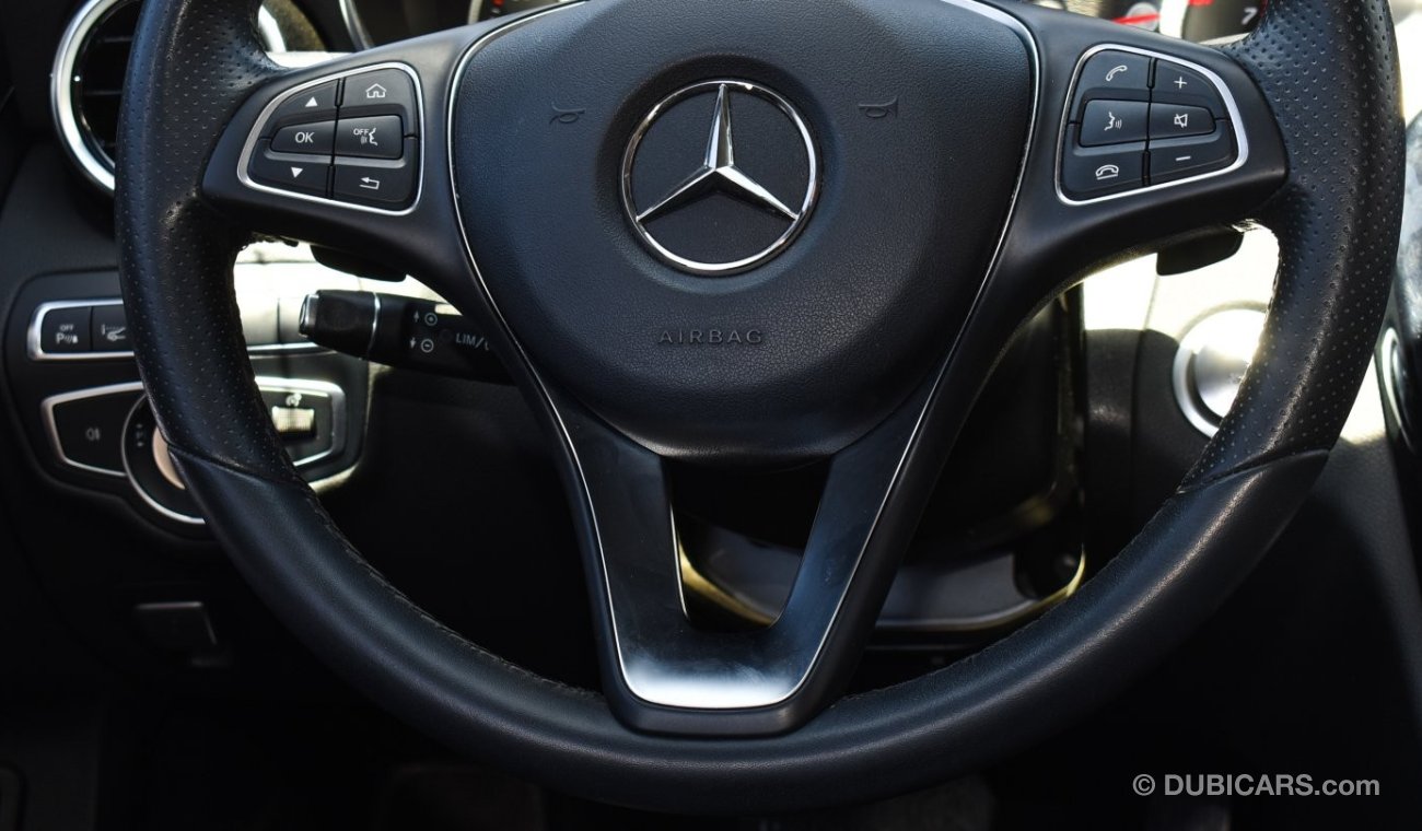Mercedes-Benz C200 Clean title Korean specs * Free Insurance & Registration * 1 Year warranty