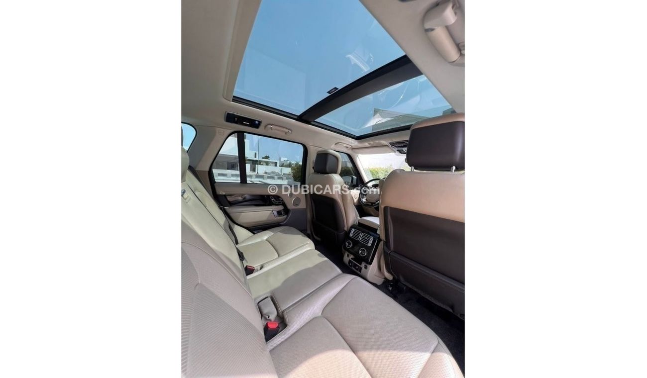 Land Rover Range Rover Range Rover Vogue HSE P400  Panoramic V6 2020 GCC Under Warranty Full Service History