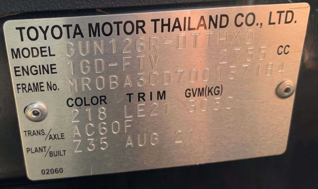 Toyota Hilux 4X4 (2.8L) DIESEL RIGHT HAND