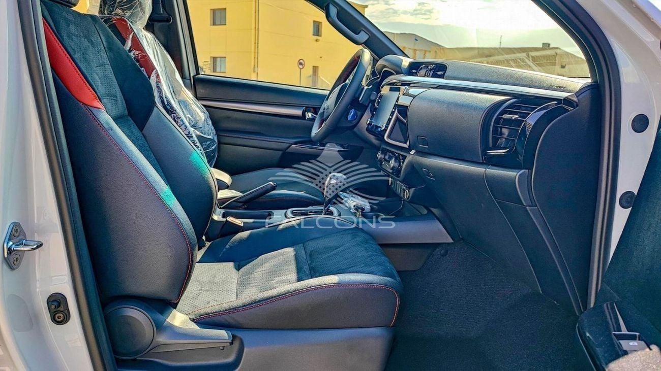 تويوتا هيلوكس GR SPORT Toyota/HILUX D DC 4WD/THGR1 2.8 DSL GR-SPORT AT