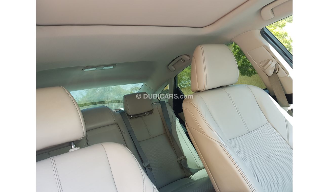 تويوتا افالون Hybrid limited