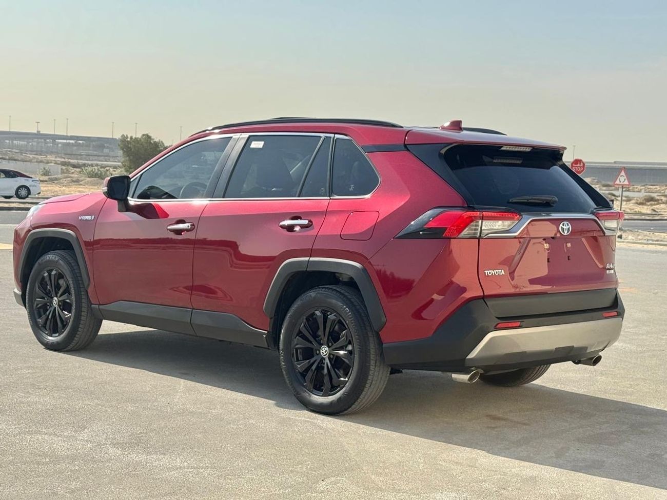 تويوتا راف ٤ TOP OF RANGE 2024 RAV4 Hybrid GCC,Full option